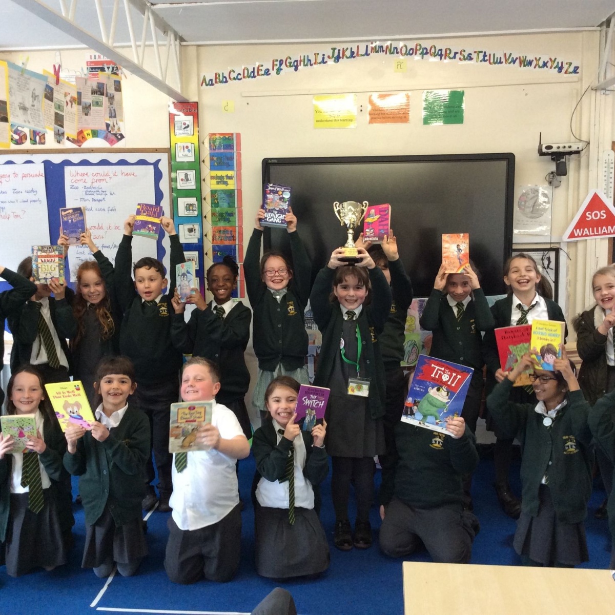 Fair Field Junior School 3 Walliams Win The Termly Reading Trophy